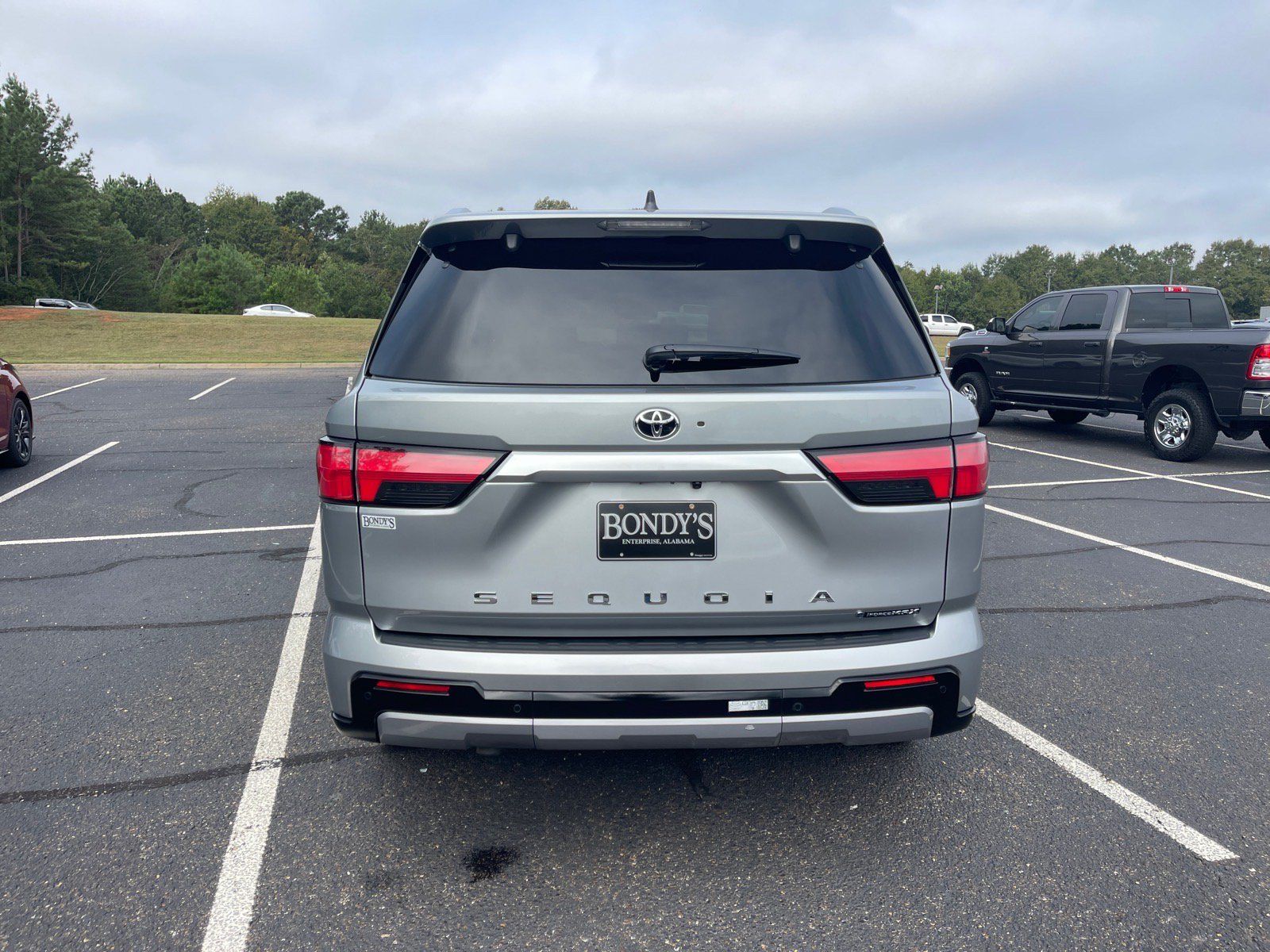 Used 2026 Toyota Sequoia Capstone AWD/4WD image 15