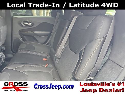 Used 2015 Jeep Cherokee Latitude w/ Cold Weather Group AWD/4WD image 9