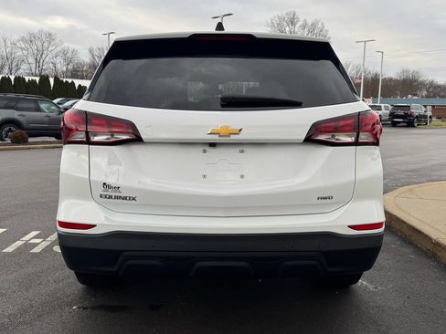 Used 2024 Chevrolet Equinox LS w/ LS Convenience Package image 8