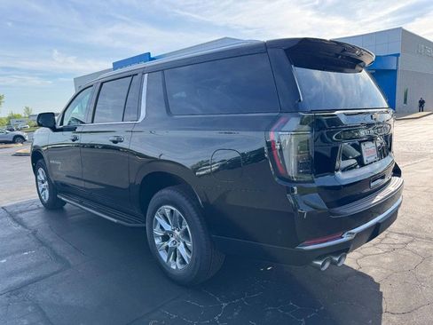 New 2026 Chevrolet Suburban Premier AWD/4WD image 5