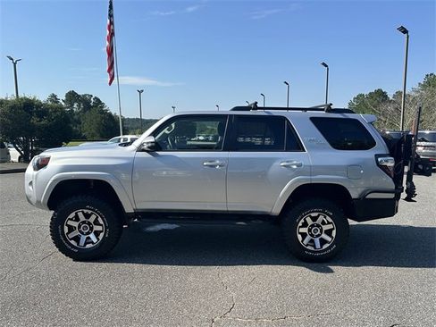 Used 2020 Toyota 4Runner TRD Off-Road Premium image 2