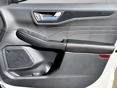New 2026 Ford Escape ST-Line Select w/ Tech Pack #2 image 16