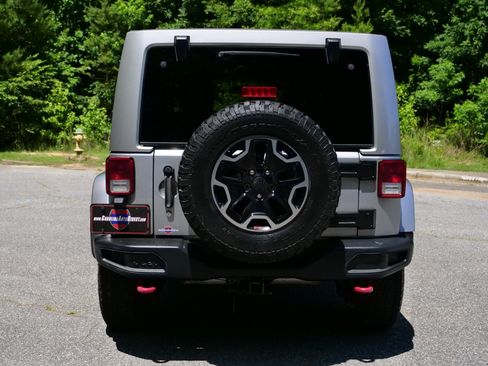 Used 2016 Jeep Wrangler Unlimited Rubicon AWD/4WD image 17
