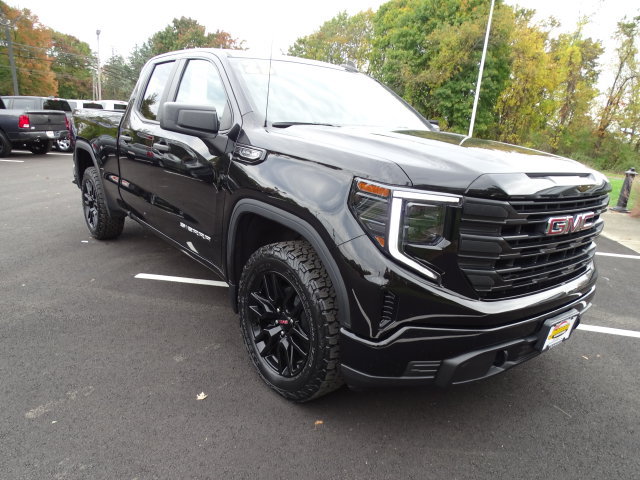 Certified 2023 GMC Sierra 1500 Pro w/ Graphite Edition AWD/4WD image 15