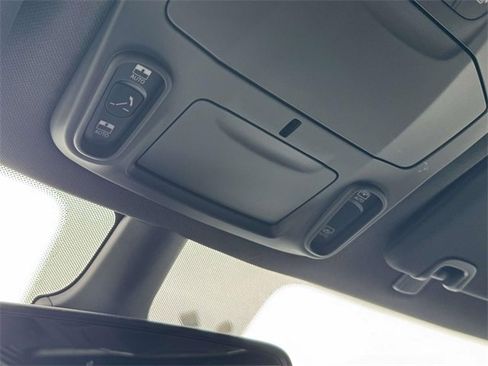 New 2026 Chrysler Pacifica Select w/ S Appearance Package image 13