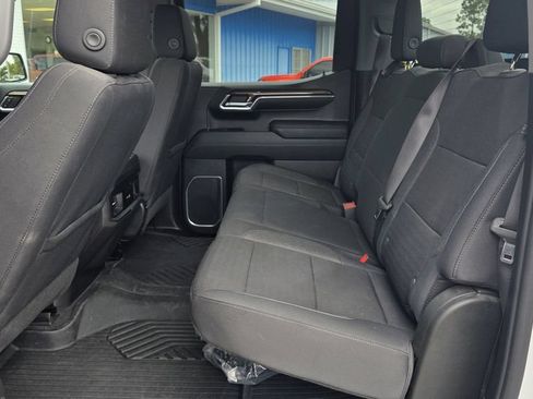 Used 2023 Chevrolet Silverado 1500 LT Trail Boss w/ Protection Package AWD/4WD image 17