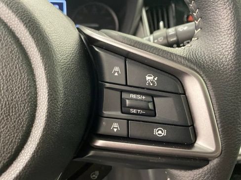 Used 2025 Subaru Outback Limited AWD/4WD image 17