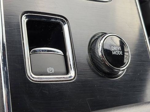 Used 2020 Lincoln Aviator Reserve w/ Equipment Group 202A image 23