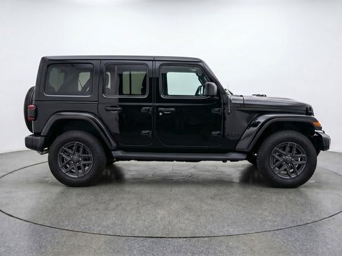 Used 2025 Jeep Wrangler Sport S image 11