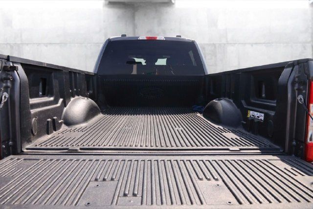 Used 2021 Ford F250 XL w/ STX Appearance Package AWD/4WD image 7