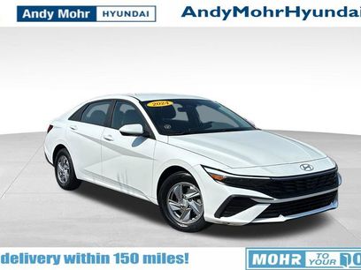 Used 2024 Hyundai Elantra SE