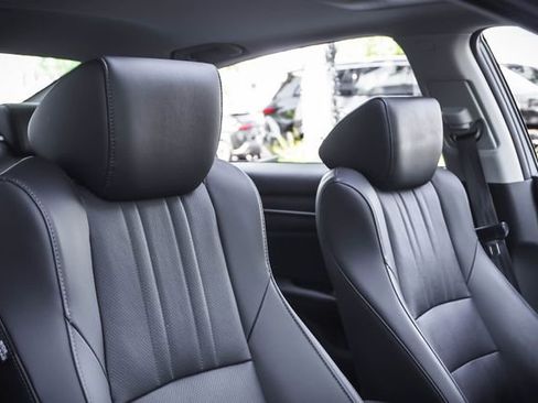 Used 2022 Honda Accord Touring image 25