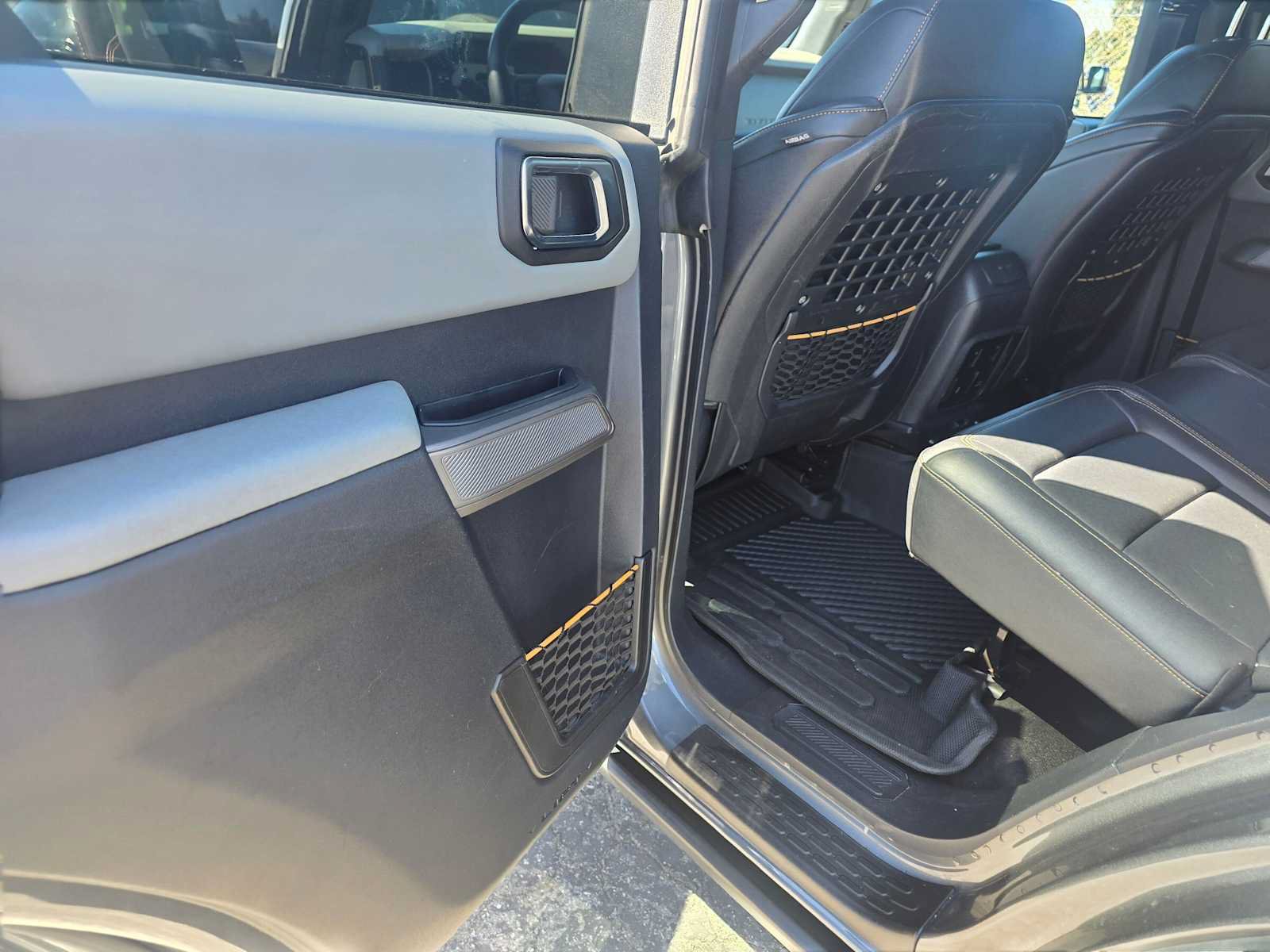 Used 2022 Ford Bronco Badlands AWD/4WD image 16