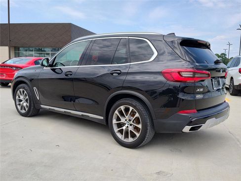 Used 2019 BMW X5 xDrive40i w/ Premium Package 2 image 4