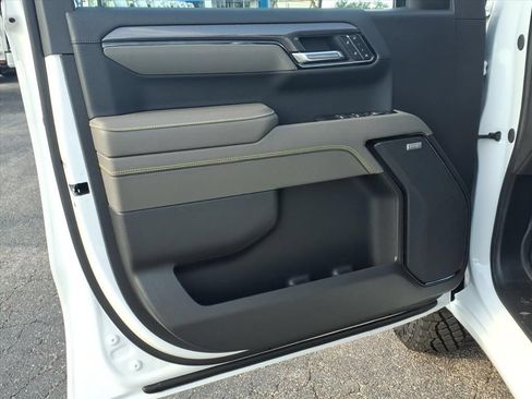 New 2026 Chevrolet Silverado 1500 ZR2 AWD/4WD image 14