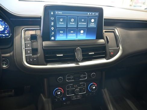 Used 2023 Chevrolet Tahoe High Country AWD/4WD image 17