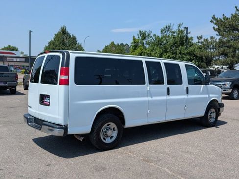Used 2019 Chevrolet Express 3500 LT w/ LT Preferred Equipment Group RWD image 5