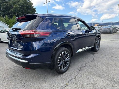 Used 2024 Nissan Rogue Platinum w/ Platinum Premium Package AWD/4WD image 7