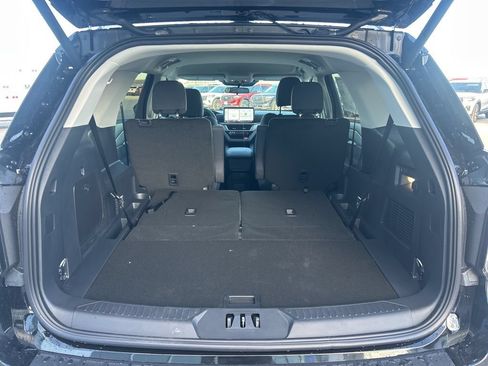 New 2026 Ford Explorer Active AWD/4WD image 17