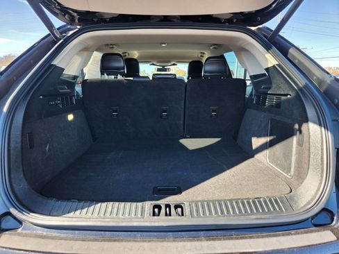 Used 2021 Lincoln Nautilus Standard w/ Equipment Group 101A image 36