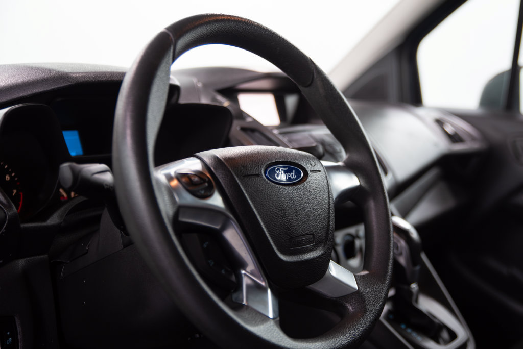 Used 2016 Ford Transit Connect XL FWD image 17