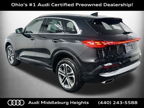 Certified 2025 Audi Q5 Premium w/ Convenience Package AWD/4WD image 5
