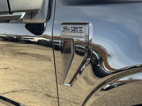Used 2025 Ford F150 Lariat w/ Equipment Group 502A High AWD/4WD image 10