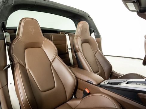 Certified 2024 Porsche 911 Targa 4S image 21