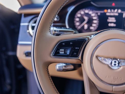 Certified 2023 Bentley Flying Spur W12 AWD/4WD image 35