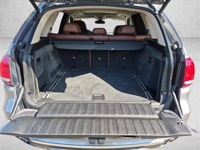 Used 2014 BMW X5 xDrive35d AWD/4WD image 6