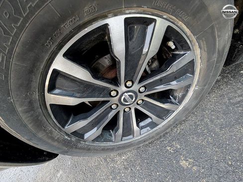 Used 2019 Nissan Armada Platinum w/ Cargo Package image 6