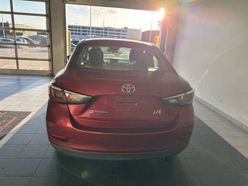 Used 2017 Toyota Yaris iA FWD image 9