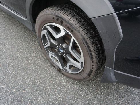 Used 2019 Subaru Crosstrek 2.0i Limited w/ Moonroof Package w/Navigation image 6