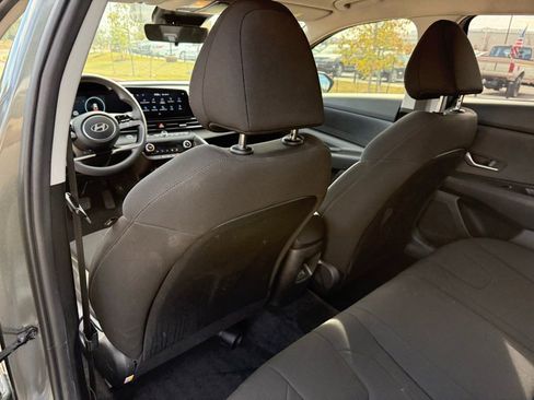 Certified 2024 Hyundai Elantra SEL image 23