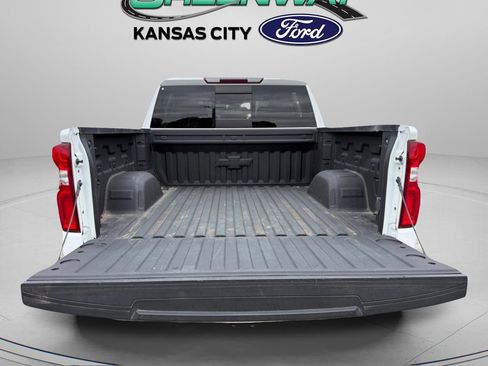 Used 2020 Chevrolet Silverado 1500 RST AWD/4WD image 10