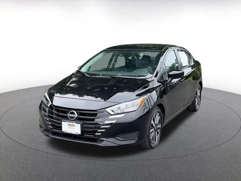 Used 2025 Nissan Versa SV FWD image 7