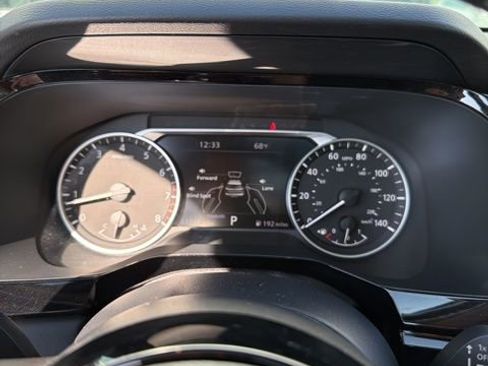 Used 2023 Nissan Pathfinder SL w/ SL Premium Package image 12