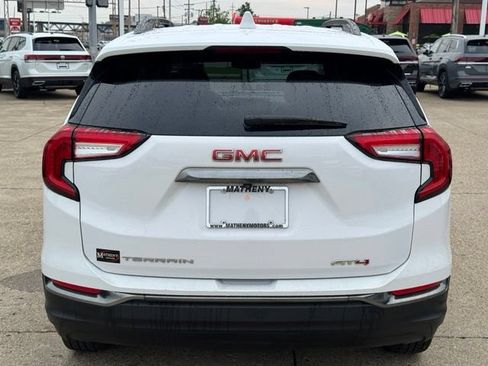 Used 2023 GMC Terrain AT4 AWD/4WD image 5