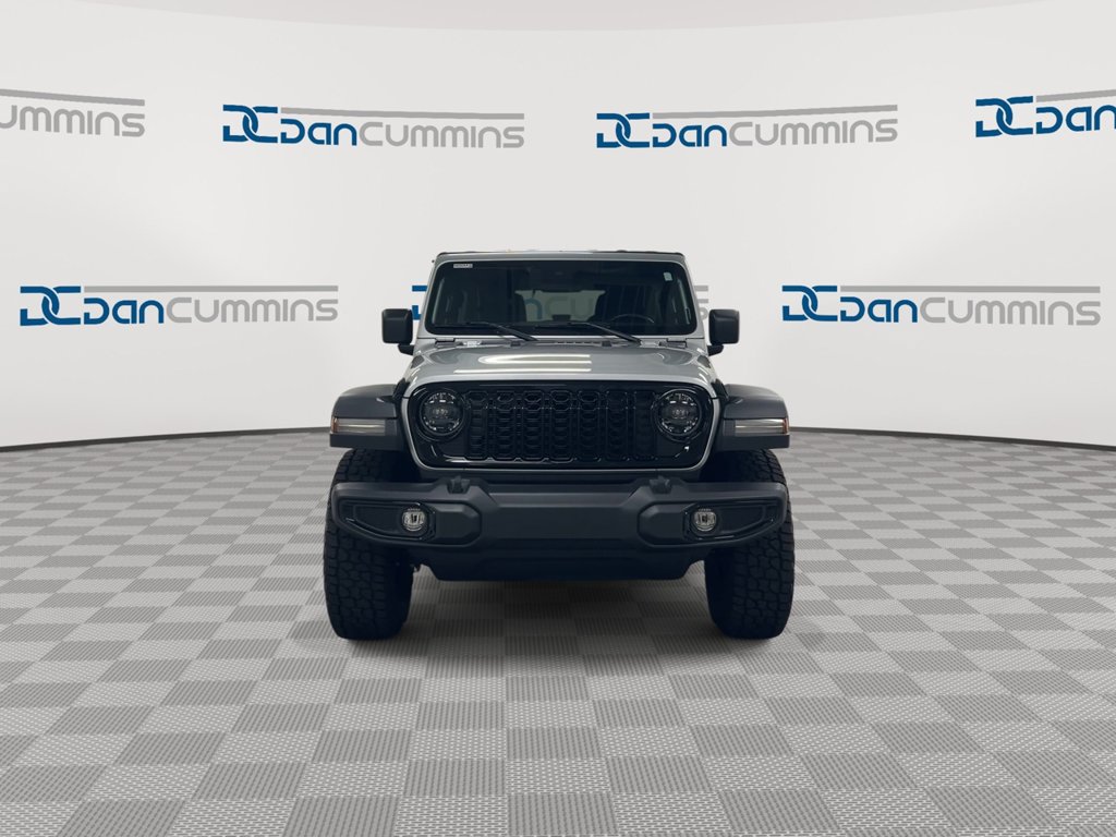 Used 2024 Jeep Wrangler Unlimited Sport AWD/4WD image 3