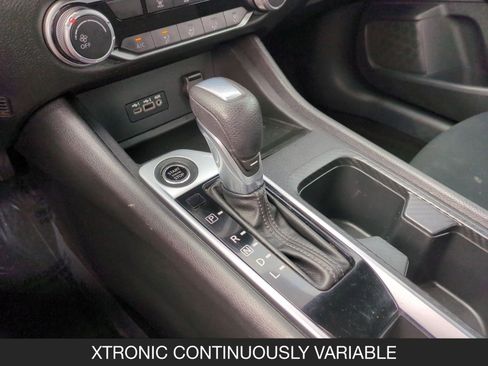 Used 2022 Nissan Sentra SV FWD image 20