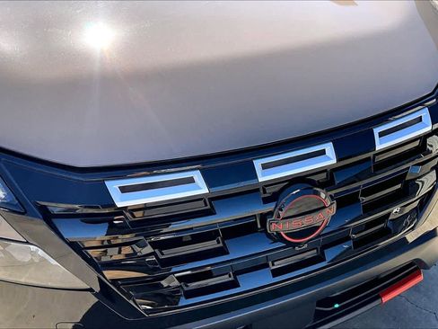 Used 2025 Nissan Rogue Rock Creek image 28