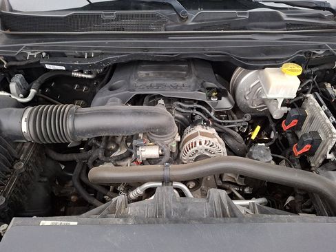 Used 2019 RAM 1500 Big Horn image 29