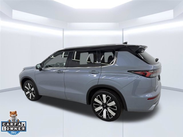 Used 2025 Mitsubishi Outlander SEL AWD/4WD image 3