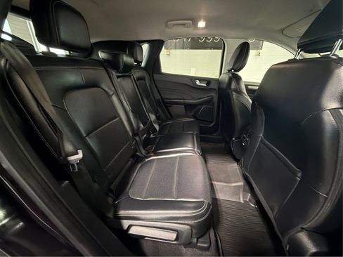 Used 2021 Ford Escape SEL AWD/4WD image 16