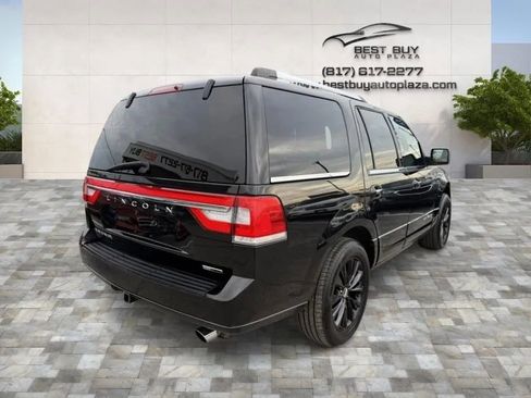 Used 2015 Lincoln Navigator 4WD image 5