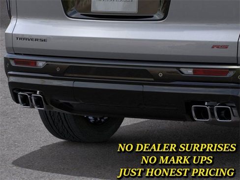New 2026 Chevrolet Traverse RS w/ LPO, Floor Liner Package image 14