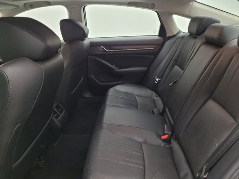 Used 2018 Honda Accord EX-L image 18