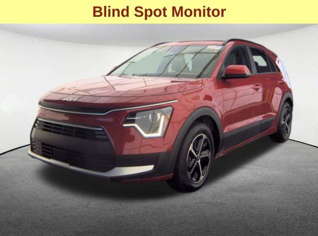 Used 2025 Kia Niro EX FWD image 5