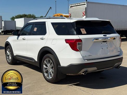Used 2022 Ford Explorer Limited AWD/4WD image 7
