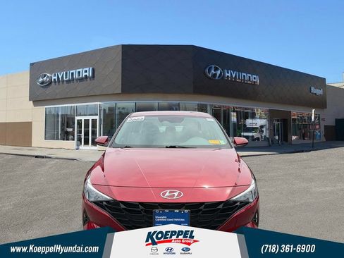 Certified 2023 Hyundai Elantra SEL w/ Convenience Package FWD image 2